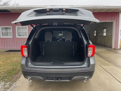 Used 2023 Ford Explorer XLT w/ Equipment Group 202A image 23