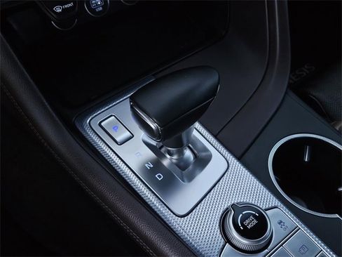 Used 2022 Genesis G70 2.0T w/ Prestige Package image 26