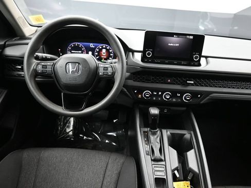 Certified 2023 Honda Accord EX image 20