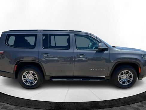 Used 2022 Jeep Wagoneer Series I image 6