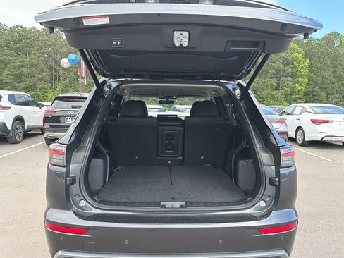 Used 2025 Mitsubishi Outlander SE FWD image 18