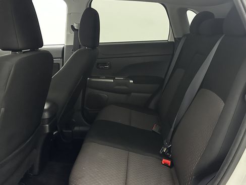 Used 2019 Mitsubishi Outlander Sport LE image 25