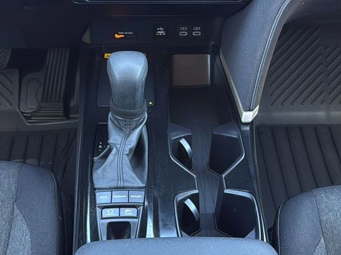 Used 2025 Toyota Camry LE image 18