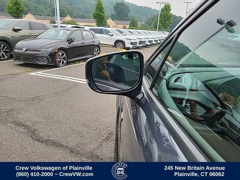 Used 2024 Subaru Crosstrek 2.5i Sport AWD/4WD image 26