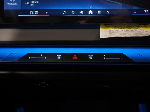 Used 2025 BMW X3 xDrive30i w/ M Sport Package image 13