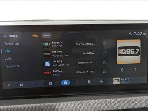 Used 2025 Hyundai Sonata SEL FWD image 21
