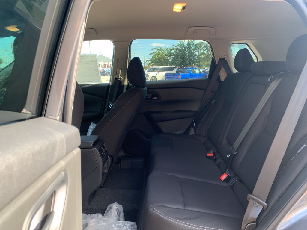 New 2027 Nissan Rogue S FWD image 21
