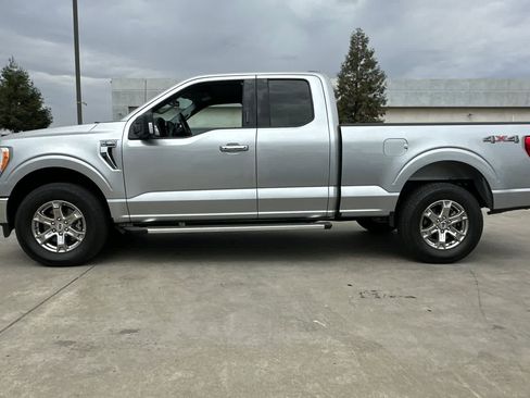 Used 2022 Ford F150 XLT w/ Equipment Group 302A High AWD/4WD image 6