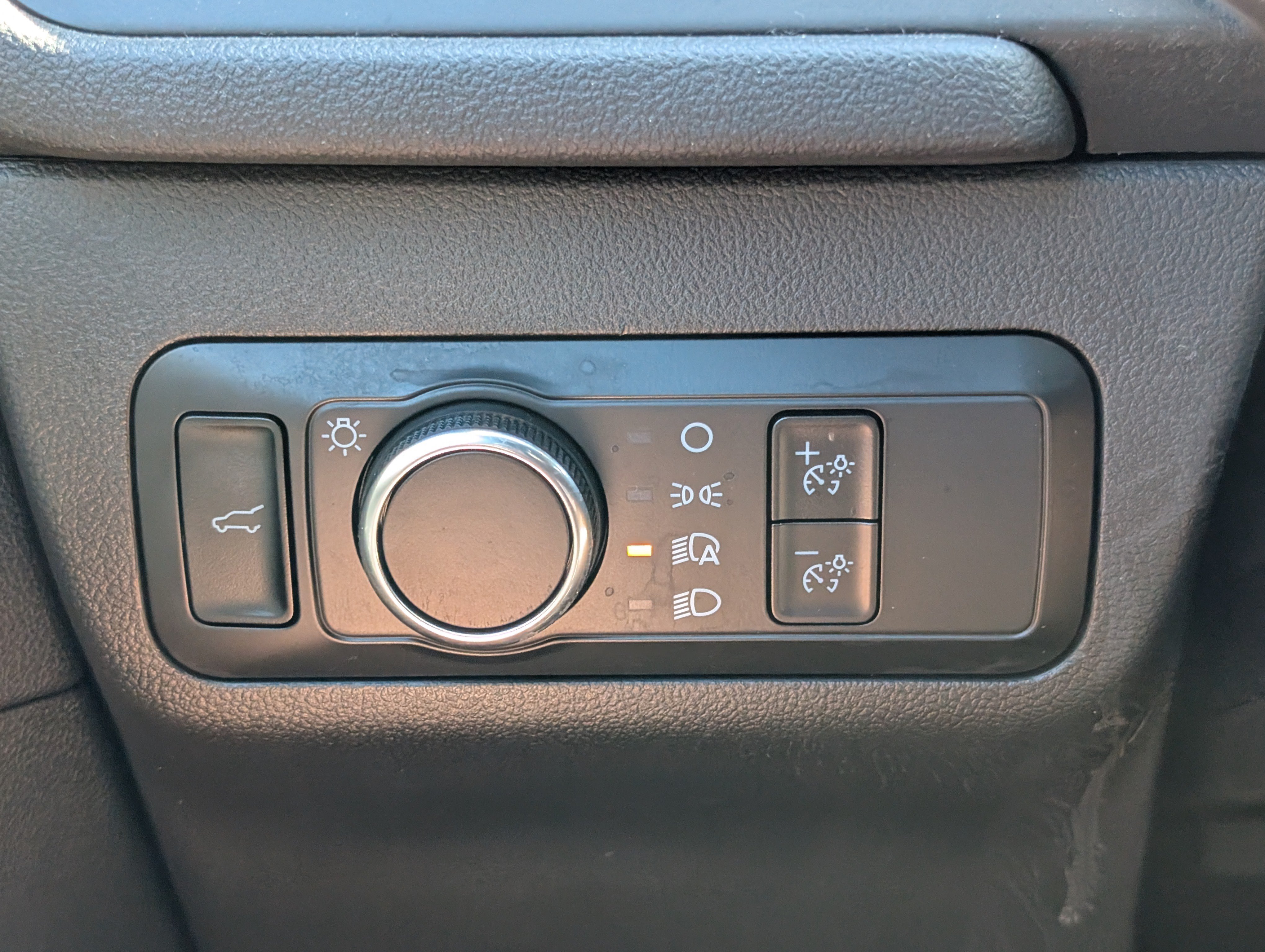 Used 2023 Ford Escape ST-Line w/ Tech Pack #1 FWD image 24