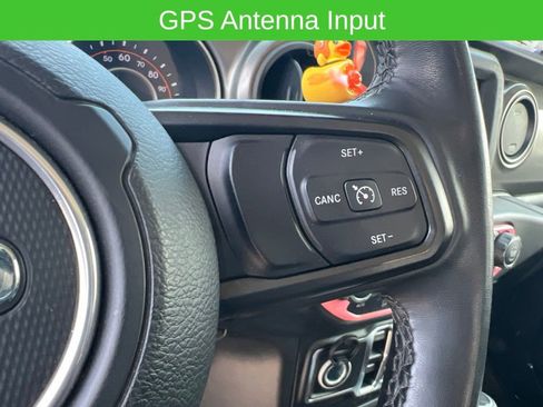 Used 2021 Jeep Gladiator Sport AWD/4WD image 22