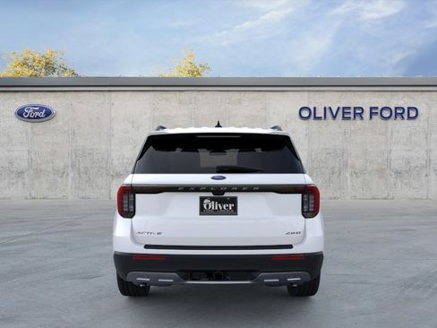 New 2026 Ford Explorer Active w/ Active Comfort Package AWD/4WD image 6