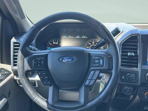 Used 2018 Ford F150 XLT w/ Equipment Group 302A Luxury AWD/4WD image 13