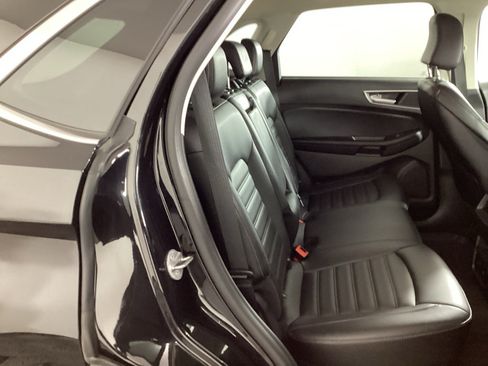Used 2024 Ford Edge SEL w/ Convenience Package AWD/4WD image 11