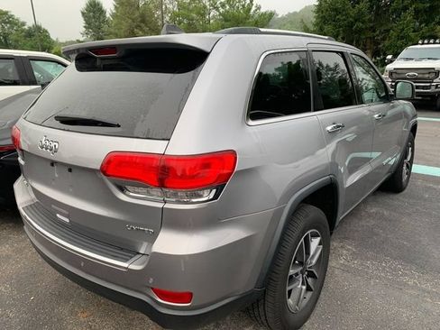 Used 2019 Jeep Grand Cherokee Limited AWD/4WD image 4