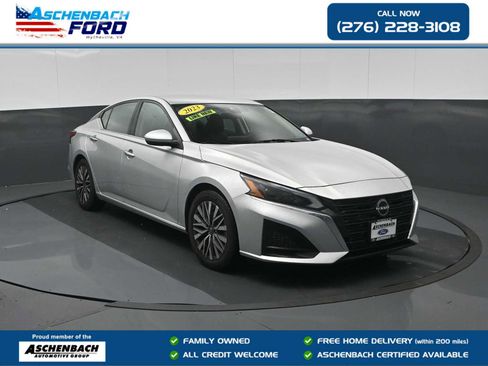 Used 2023 Nissan Altima 2.5 SV FWD image 1