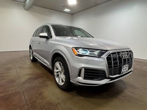 Used 2022 Audi Q7 3.0T Premium Plus w/ Premium Plus Package image 32