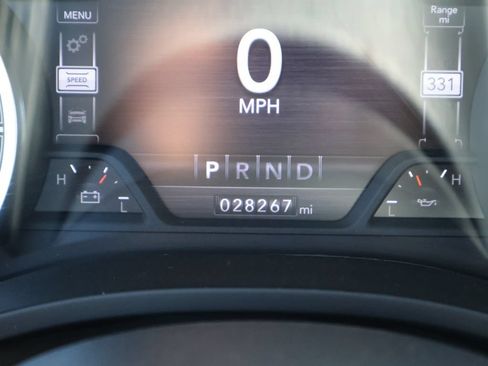Used 2023 RAM 1500 Laramie AWD/4WD image 29
