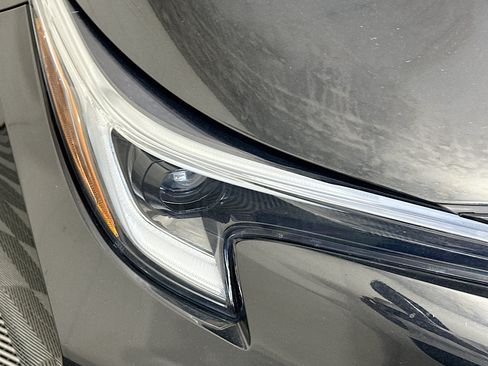 Used 2024 Toyota Corolla SE FWD image 9