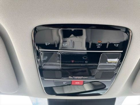 Used 2025 Hyundai Santa Fe SEL image 31