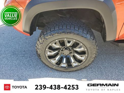 Used 2016 Toyota Tacoma TRD Off-Road image 11