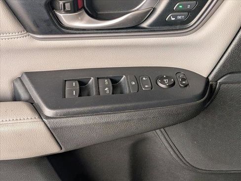 Used 2018 Honda CR-V EX-L image 12