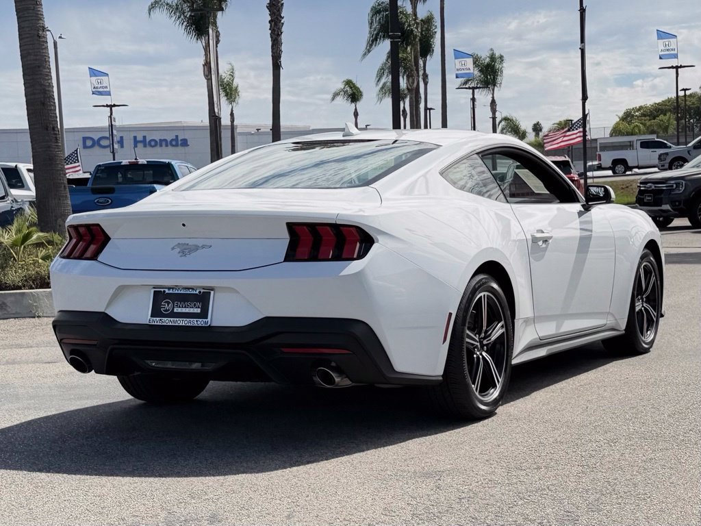Certified 2025 Ford Mustang Coupe RWD image 8