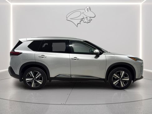 Used 2021 Nissan Rogue SL w/ Premium Package AWD/4WD image 6