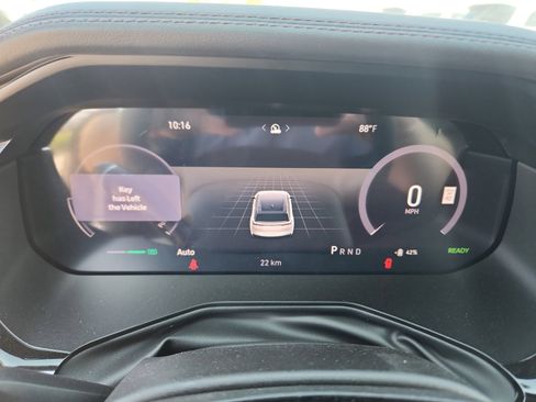 New 2025 Jeep Wagoneer S Launch Edition image 11