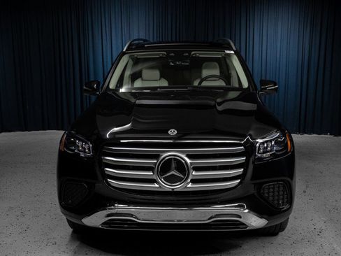 New 2026 Mercedes-Benz GLS 450 4MATIC image 2