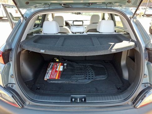 Used 2023 Hyundai Kona SEL w/ Convenience Package image 30