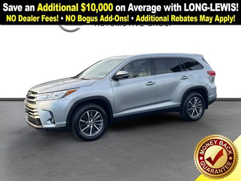 Used 2019 Toyota Highlander XLE image 1