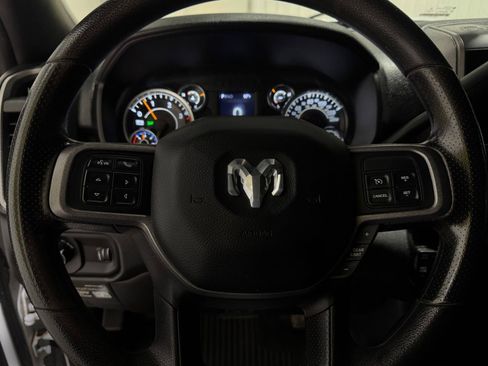 Used 2022 RAM 5500 Tradesman w/ Max Tow Package AWD/4WD image 9