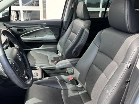 Used 2023 Honda Ridgeline RTL image 9