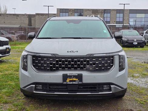 New 2026 Kia Carnival SX FWD image 9