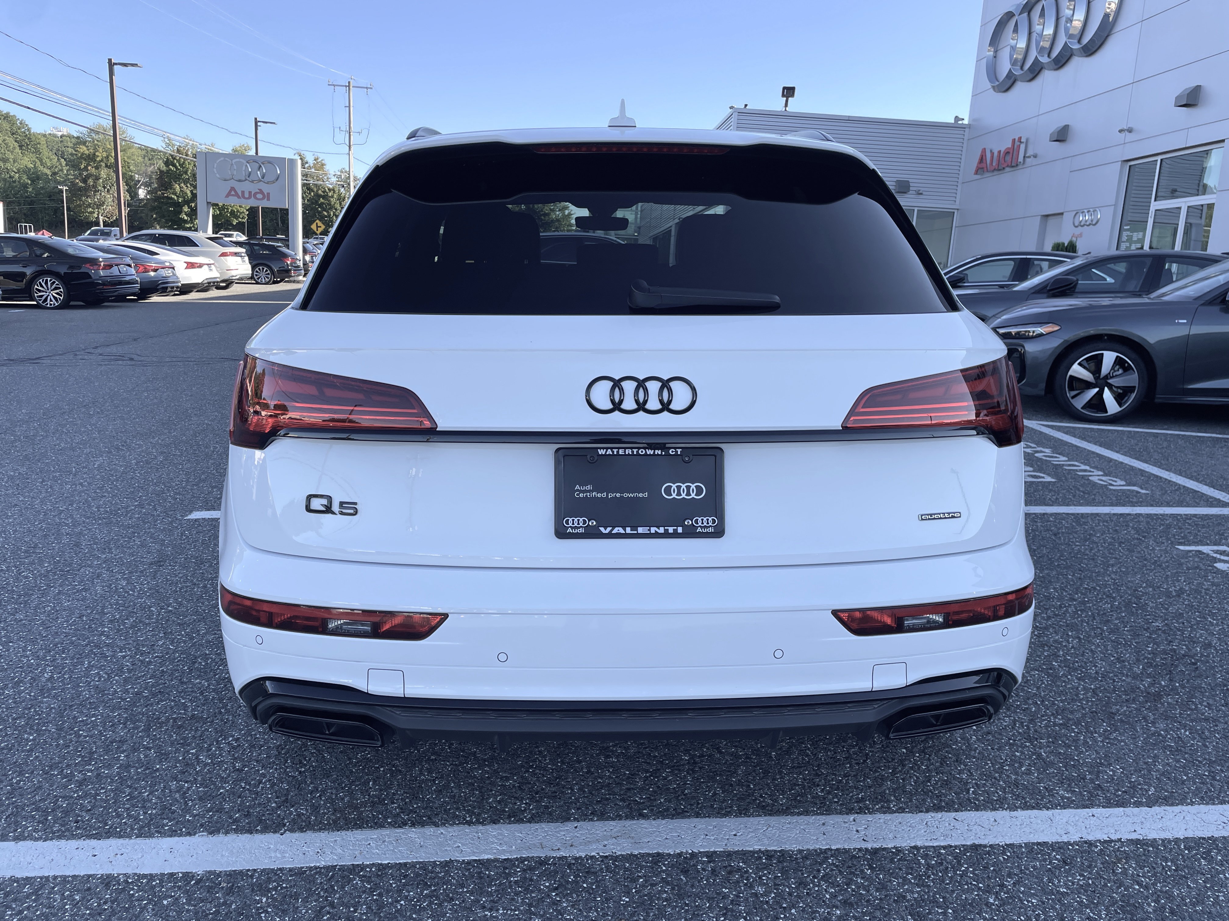 Certified 2023 Audi Q5 e Premium Plus w/ Premium Plus Package AWD/4WD image 3