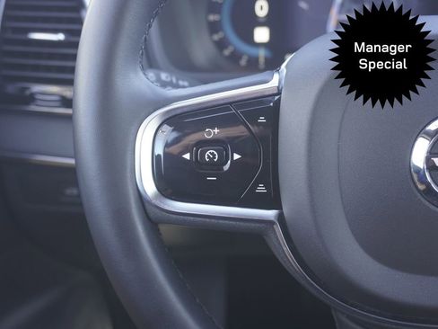 Used 2023 Volvo XC90 B6 Ultimate image 12