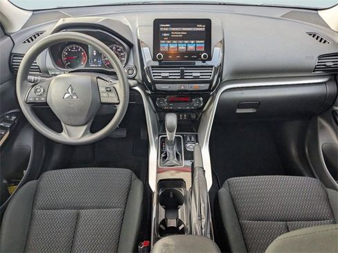 Used 2024 Mitsubishi Eclipse Cross LE image 16