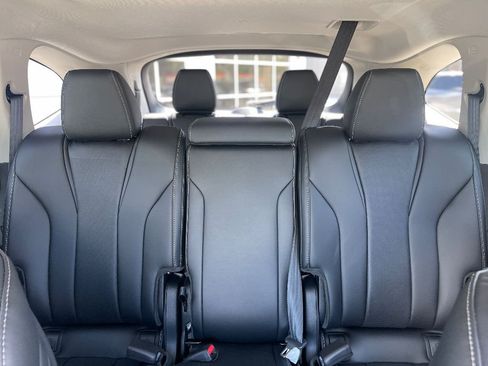 Certified 2023 Acura MDX SH-AWD w/ Technology Package image 31