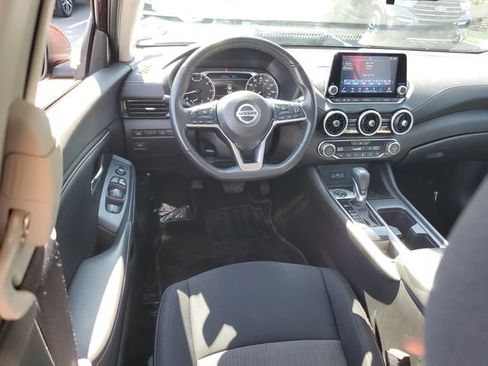 Used 2022 Nissan Sentra SV w/ All-Weather Package FWD image 11