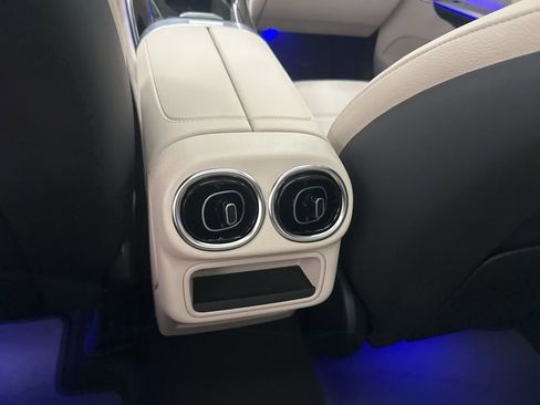 New 2026 Mercedes-Benz GLC 300 image 22