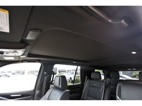 Used 2024 Cadillac Escalade Sport image 21