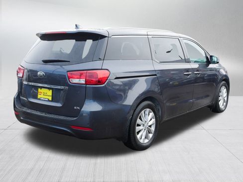 Used 2016 Kia Sedona EX image 7