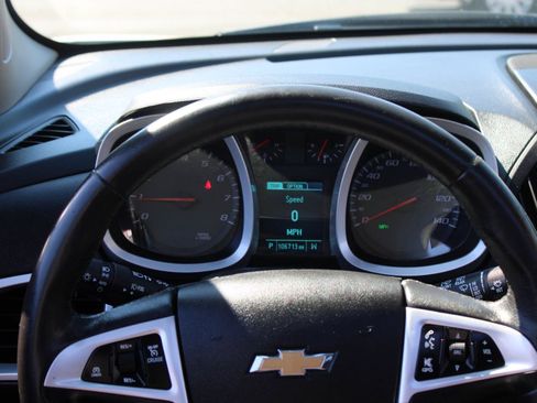 Used 2016 Chevrolet Equinox LTZ w/ Enhanced Convenience Package FWD image 8