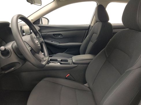 Used 2025 Nissan Sentra S FWD image 17