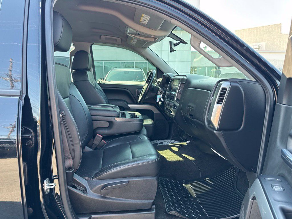 Used 2017 Chevrolet Silverado 1500 LT w/ All Star Edition AWD/4WD image 16