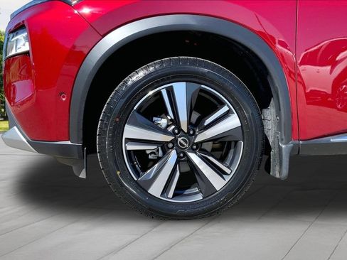 Used 2023 Nissan Rogue Platinum FWD image 33