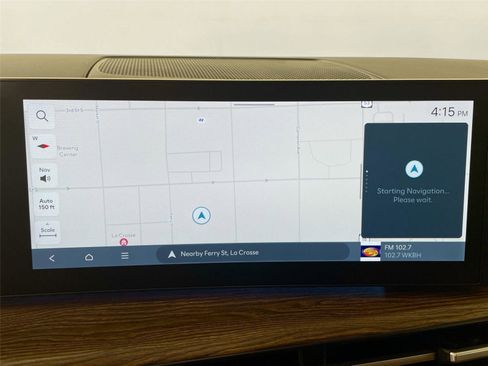 Used 2025 Hyundai Santa Fe Limited image 16