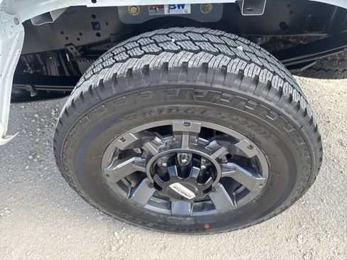 Used 2024 Ford F250 Lariat w/ Lariat Ultimate Package image 37