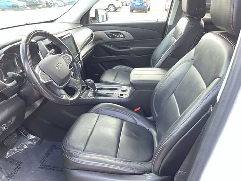 Used 2020 Chevrolet Traverse RS w/ LPO, Floor Liner Package image 11