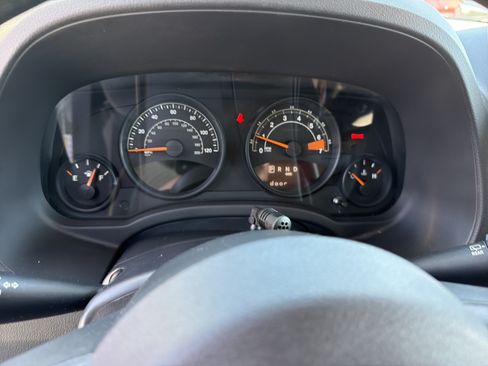 Used 2016 Jeep Patriot Sport w/ Power Value Group AWD/4WD image 17